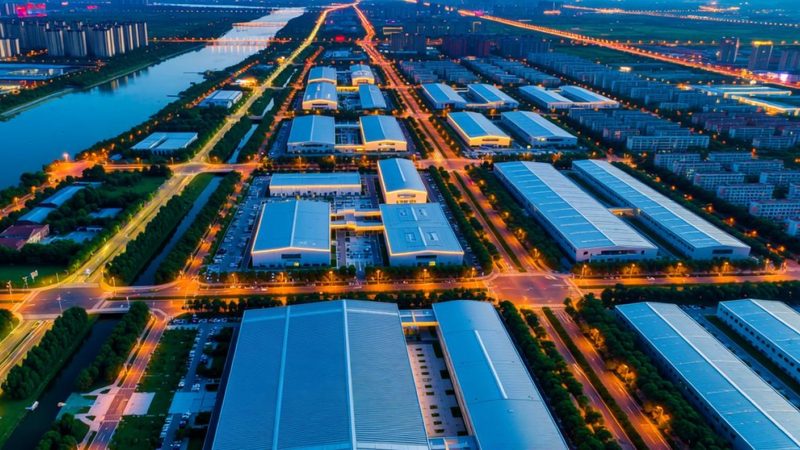 育儿嫂与保姆：广州家政服务中的角色与价格解析